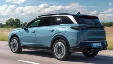 Peugeot 5008 1.6 phev GT Exclusive 225cv (195) 7p.ti e-dcs7 (4)