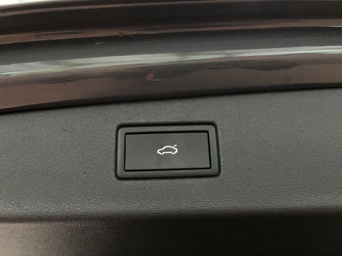 Volkswagen Tiguan 1.5 etsi Edition 150cv dsg (8)