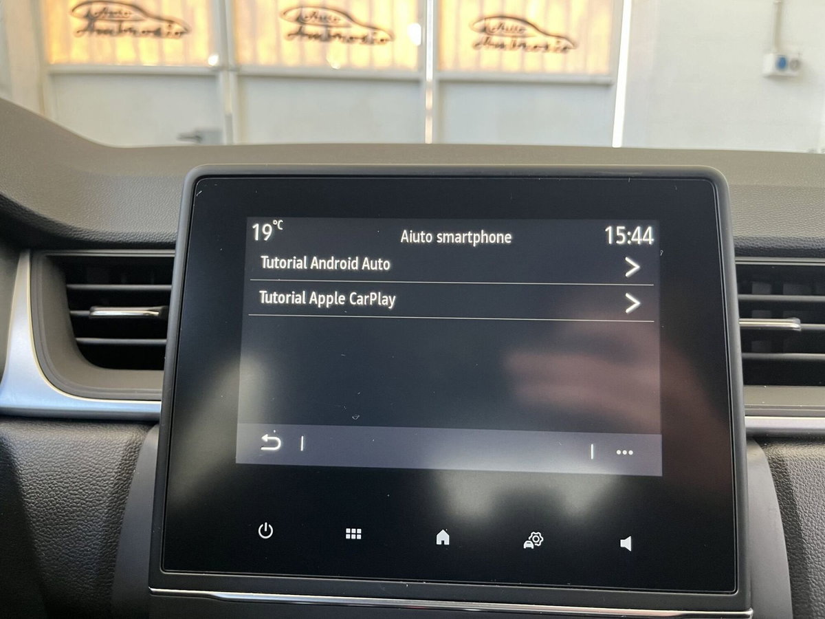 Renault Captur TCe 100 CV GPL Techno (12)