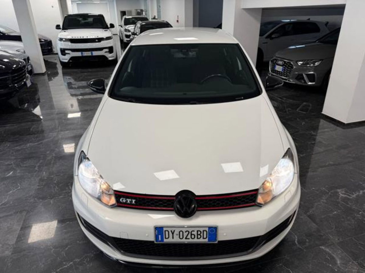 Volkswagen Golf 2.0 tsi GTI MT Ultimate 245cv (13)