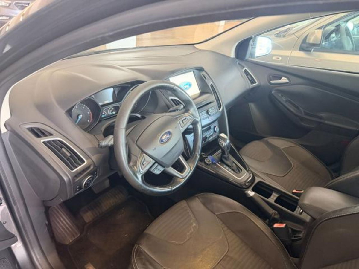 Ford Focus 1.5 EcoBoost 150 CV Start&Stop ST Line Business (4)