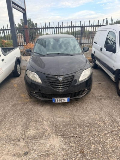 Lancia Ypsilon 1.3 MJT 16V 95 CV 5 porte S&S Elefantino usata