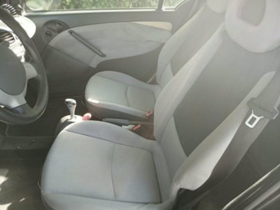 Opel Corsa 1.2 3 porte Easytronic Sport (4)