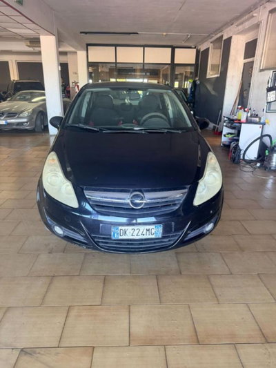 Opel Corsa 1.2 5 porte Club