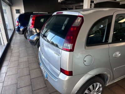 Opel Meriva 1.7 CDTI 101CV Cosmo (3)