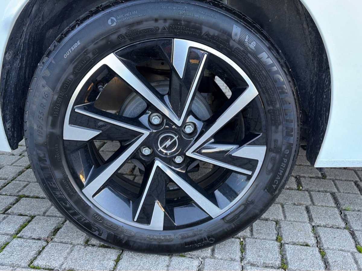 Opel Corsa 1.2 100 CV GS Line + (11)