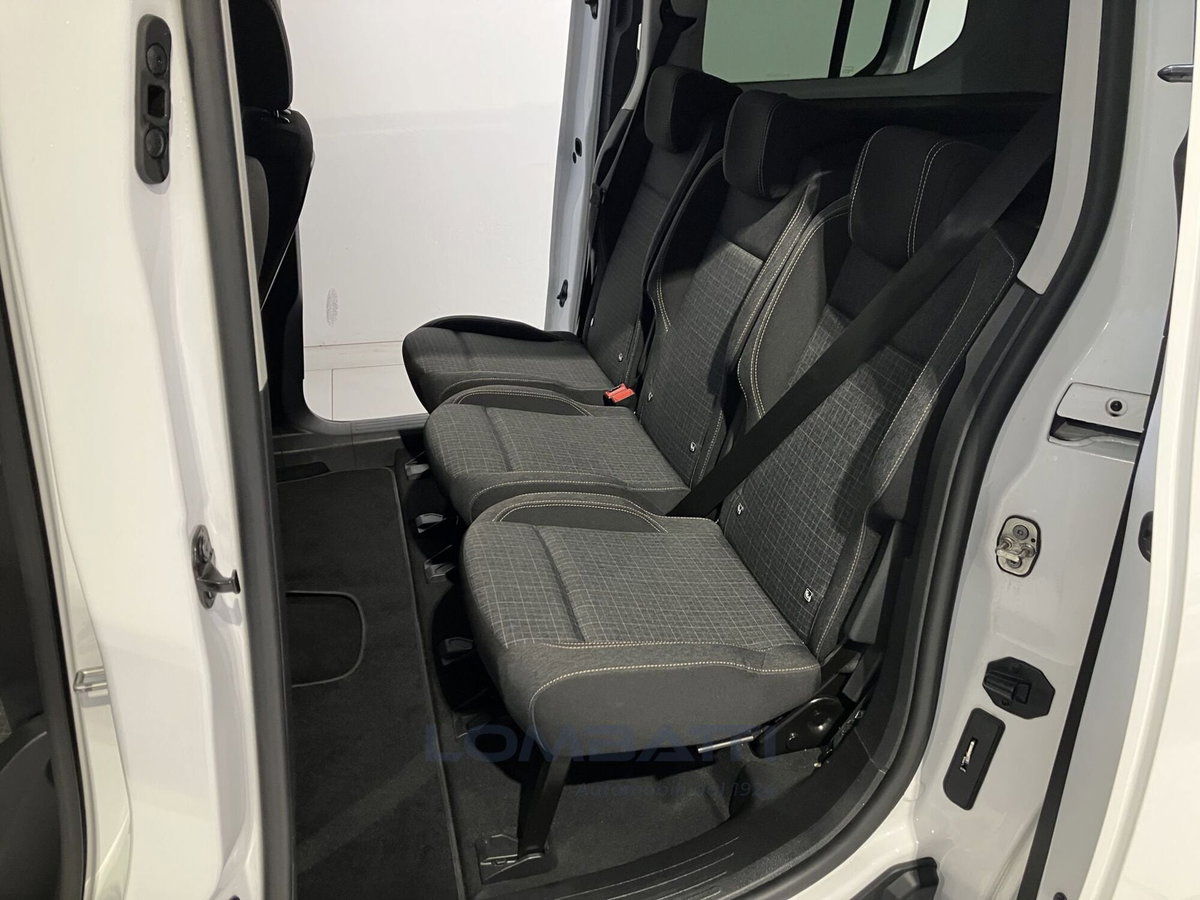 Peugeot Rifter Long 1.5 bluehdi GT 130cv eat8 (11)