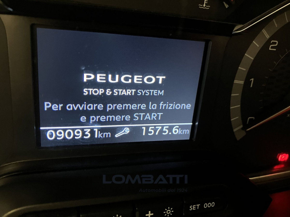 Peugeot Rifter Long 1.5 bluehdi GT 130cv eat8 (17)