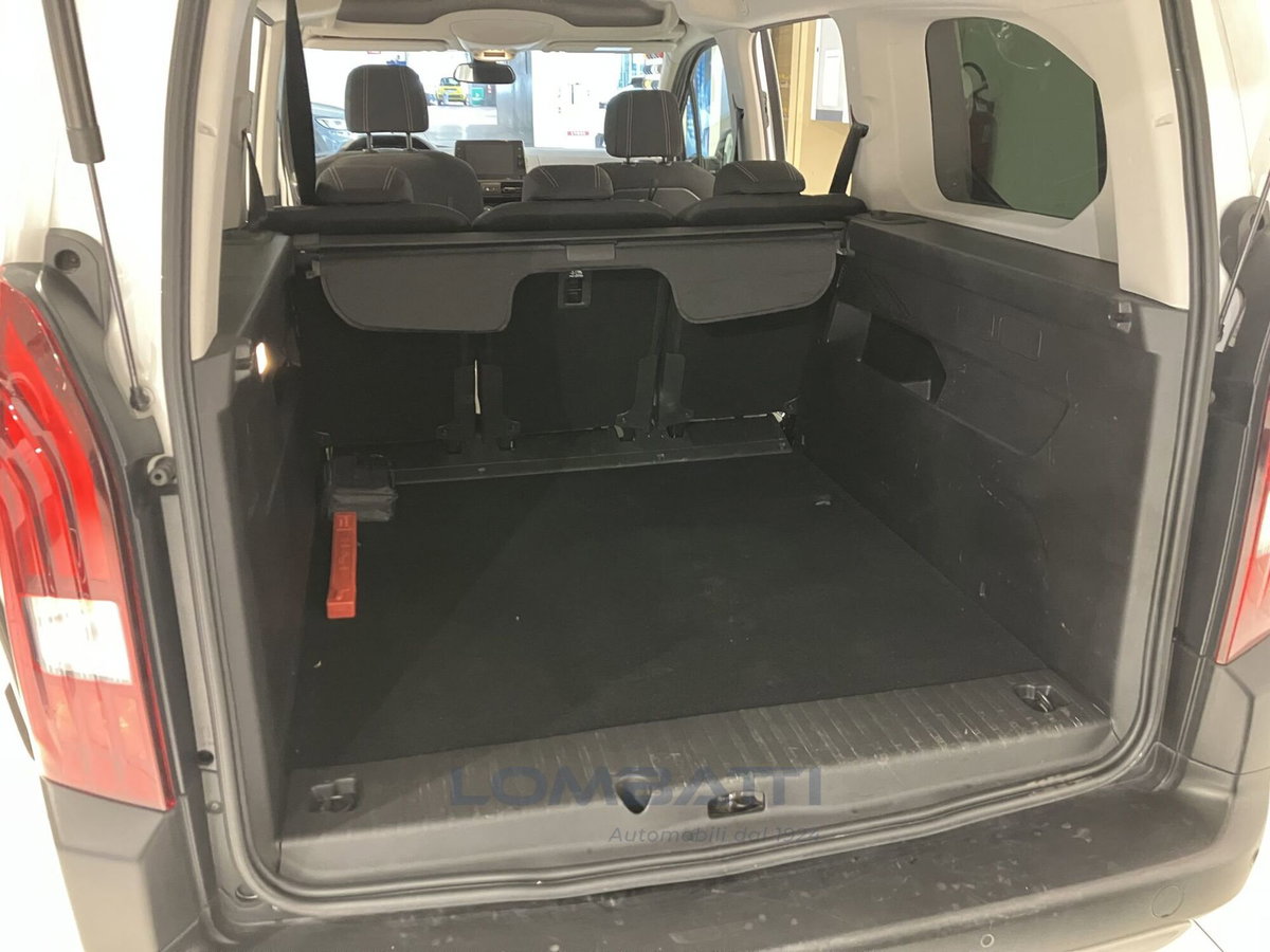 Peugeot Rifter Long 1.5 bluehdi GT 130cv eat8 (8)