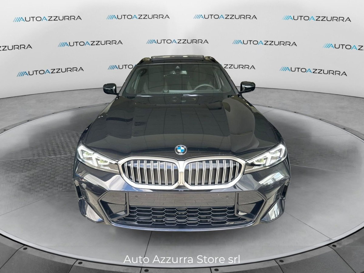 BMW Serie 3 Touring 320d  mhev 48V xdrive MSport auto (2)