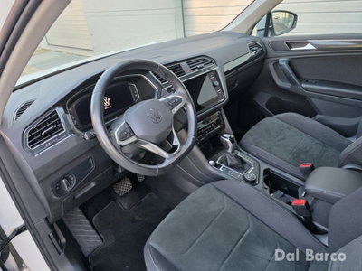 Volkswagen Tiguan 2.0 TDI 150 CV SCR DSG 4MOTION Elegance (12)