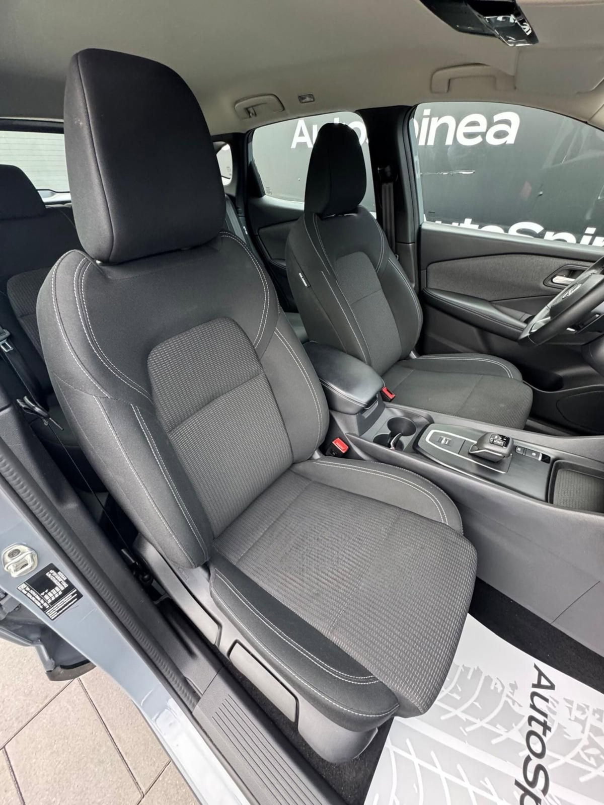 Nissan Qashqai 1.3 mhev Acenta 2wd 158cv xtronic (18)