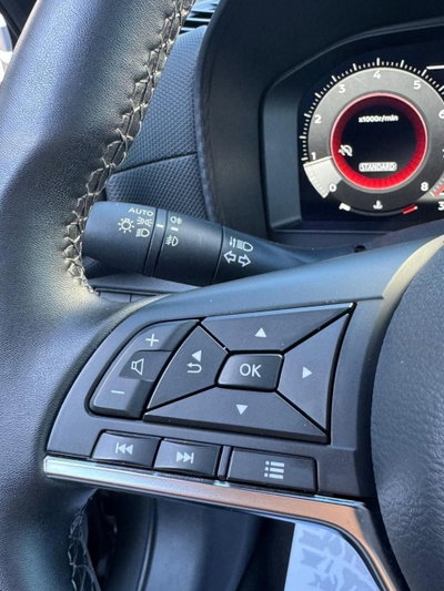 Nissan Juke 1.0 dig-t N-Connecta 114cv (16)