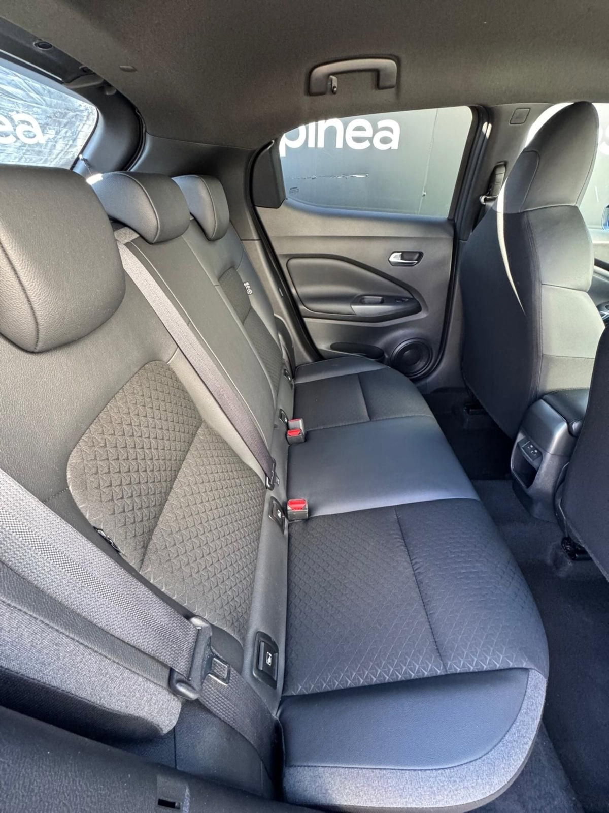 Nissan Juke 1.0 dig-t N-Connecta 114cv (11)