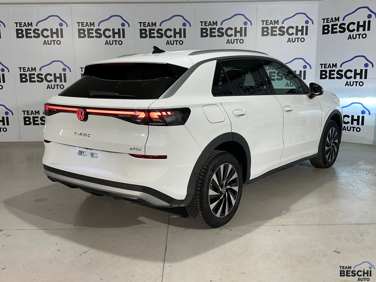 Volkswagen T-Roc 1.5 etsi Style 150cv dsg (4)