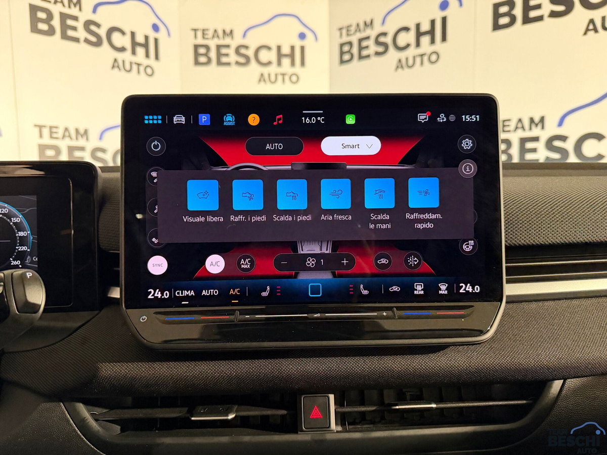 Volkswagen T-Roc 1.5 etsi Life 115cv dsg (18)