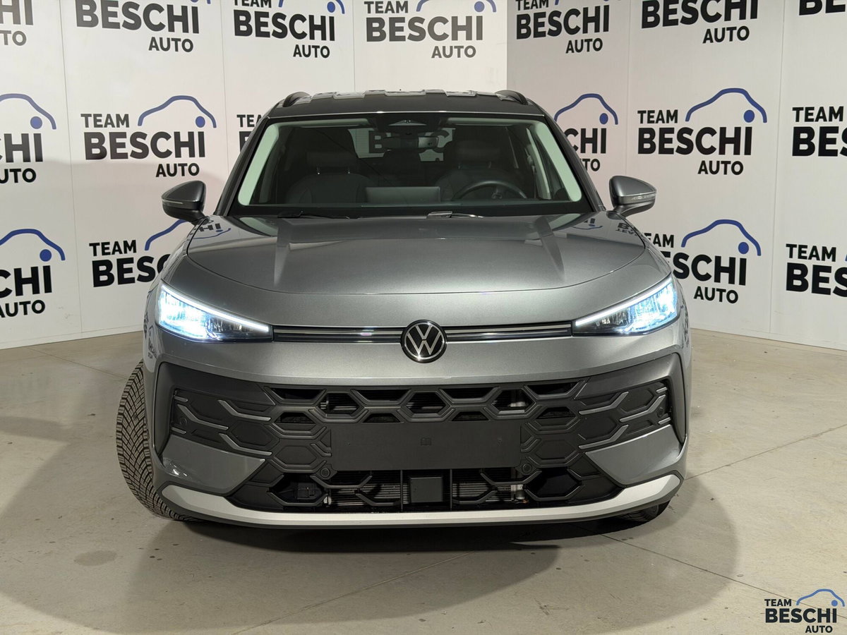 Volkswagen T-Roc 1.5 etsi Life 115cv dsg (4)