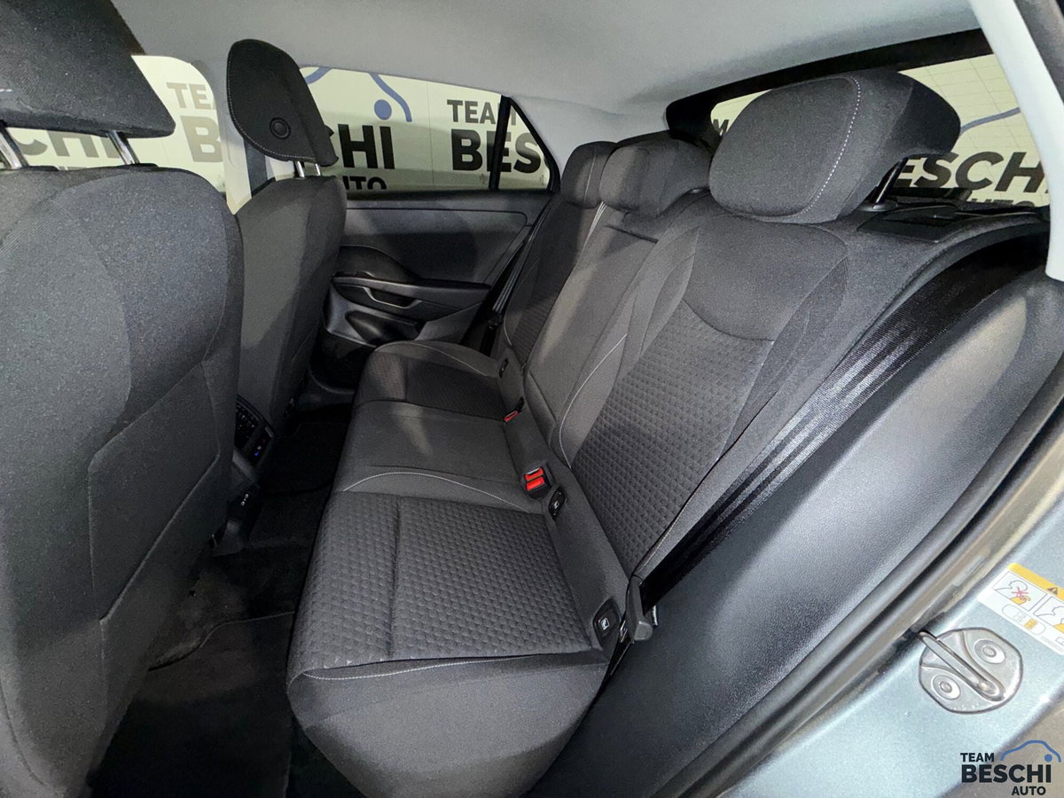 Volkswagen T-Roc 1.5 etsi Life 115cv dsg (8)