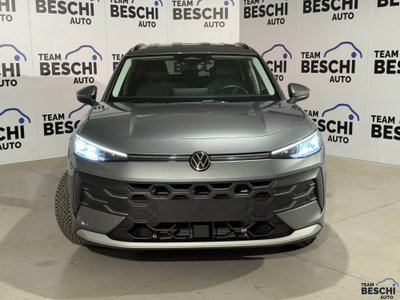 Volkswagen T-Roc 1.5 etsi Life 115cv dsg (4)