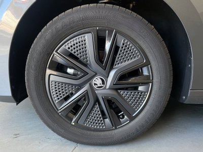 Skoda Fabia 1.0 tsi Be More 95cv (8)