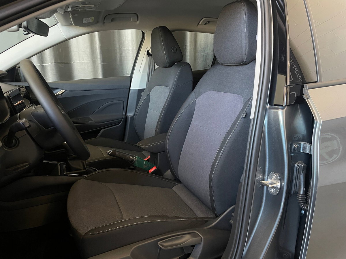 Skoda Fabia 1.0 tsi Be More 95cv (9)