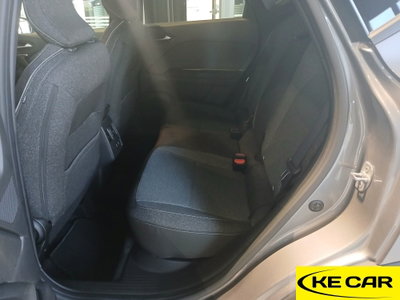 Renault Captur 1.2 eco-g Techno 120cv (18)