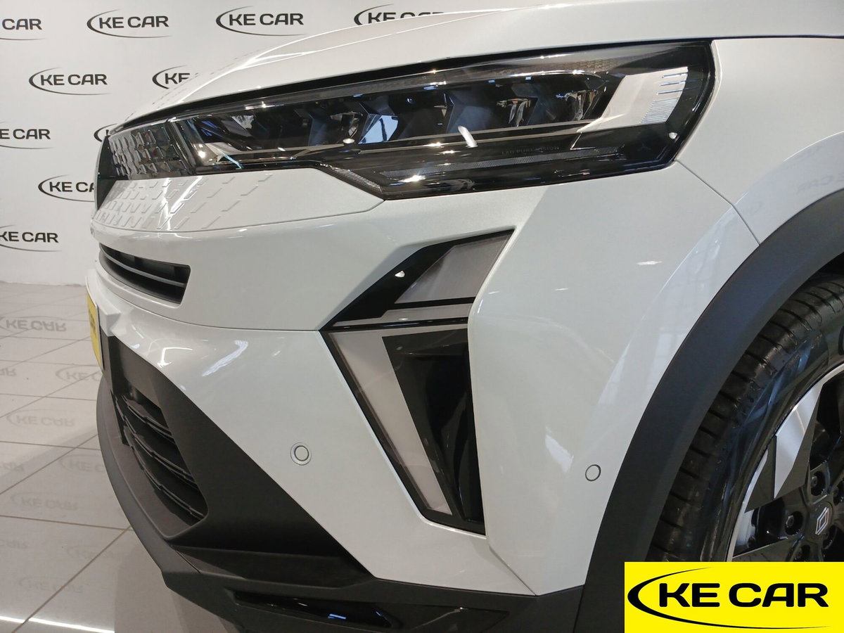 Renault Captur 1.2 eco-g Techno 120cv (9)