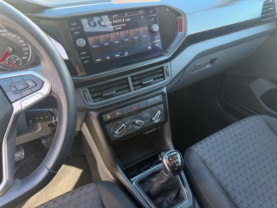 Volkswagen T-Cross 1.0 TSI Style BMT (12)
