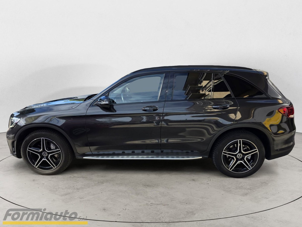 Mercedes-Benz GLC SUV 300 d 4Matic Premium Plus (4)