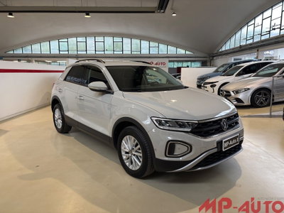 Volkswagen T-Roc 1.0 TSI Life (2)