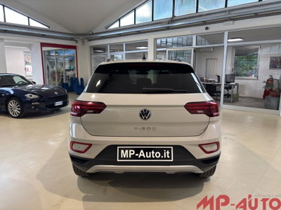 Volkswagen T-Roc 1.0 TSI Life (7)