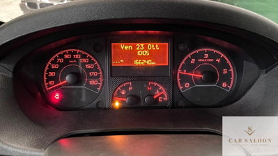 Peugeot Boxer Furgone 335 2.0 BlueHDi 130CV PC-TN Furgone (11)