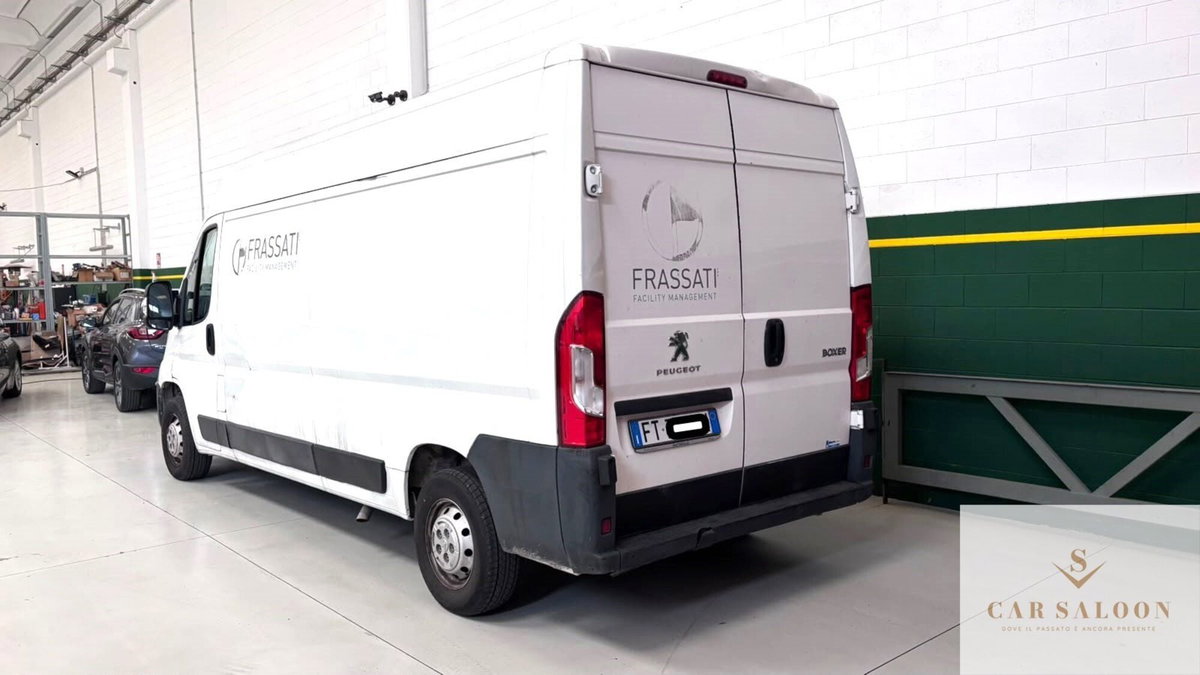 Peugeot Boxer Furgone 335 2.0 BlueHDi 130CV PC-TN Furgone (4)