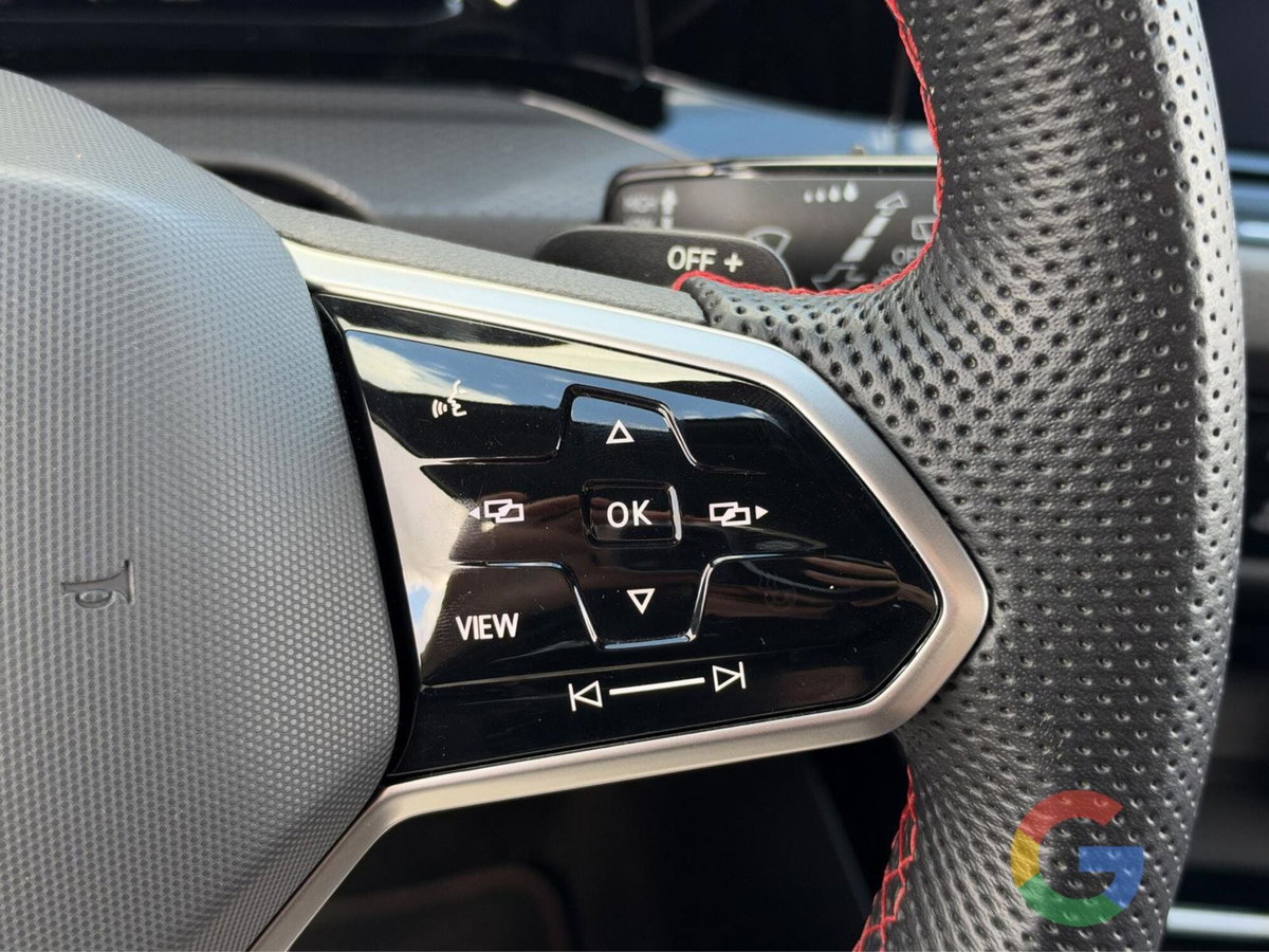 Volkswagen Golf 2.0 TSI GTI DSG (15)