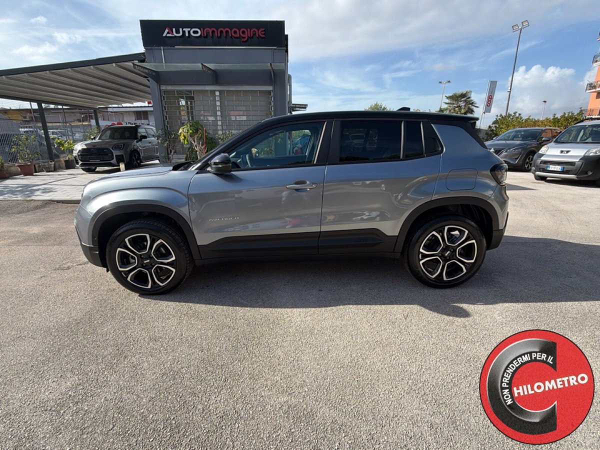 Jeep Avenger 1.2 turbo e-hybrid mhev Summit fwd 110cv edct6 (3)