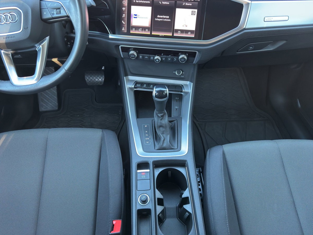 Audi Q3 Sportback Sportback 35 2.0 tdi s-tronic (16)