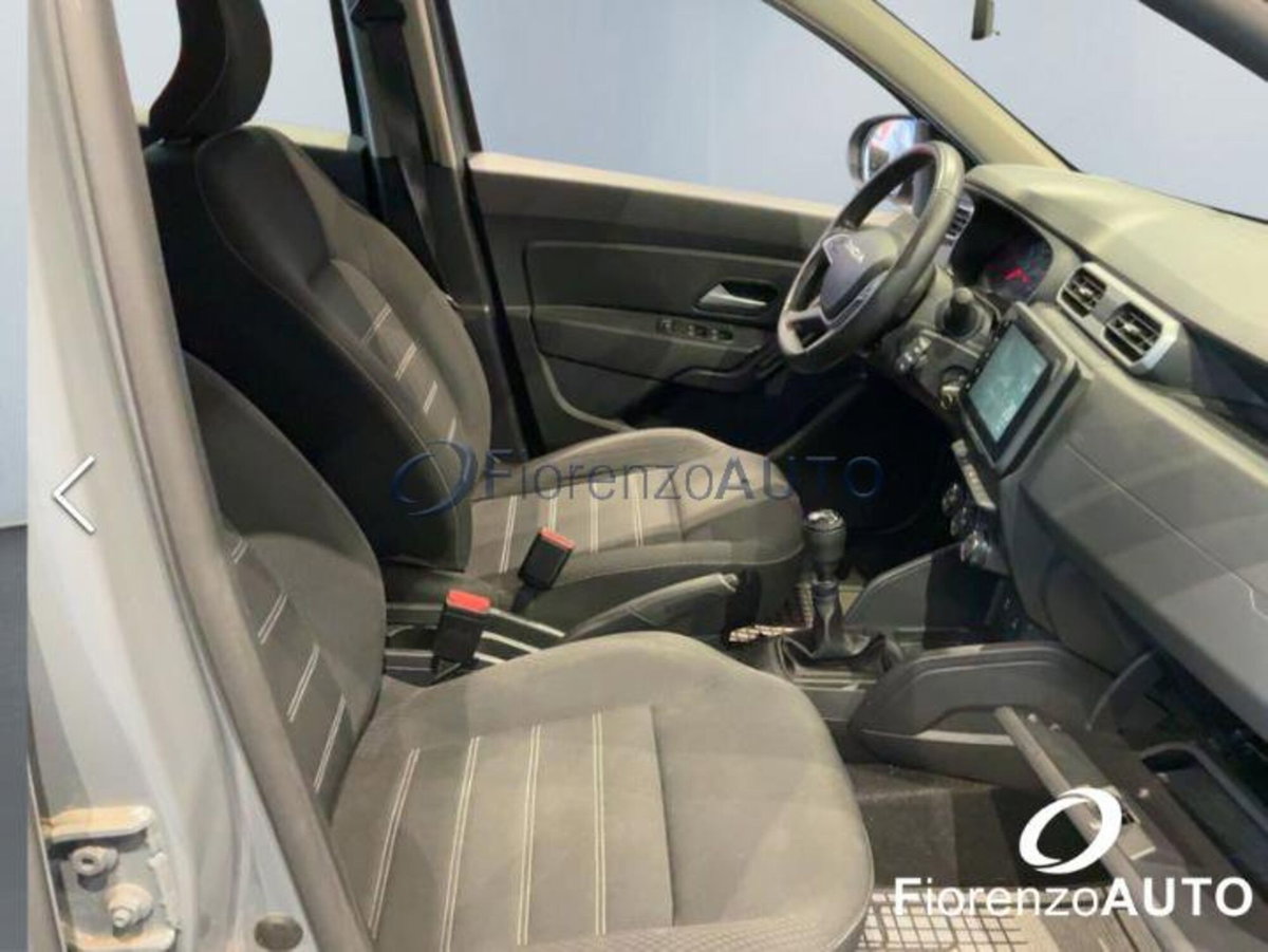 Dacia Duster 1.0 TCe GPL 4x2 Expression (4)