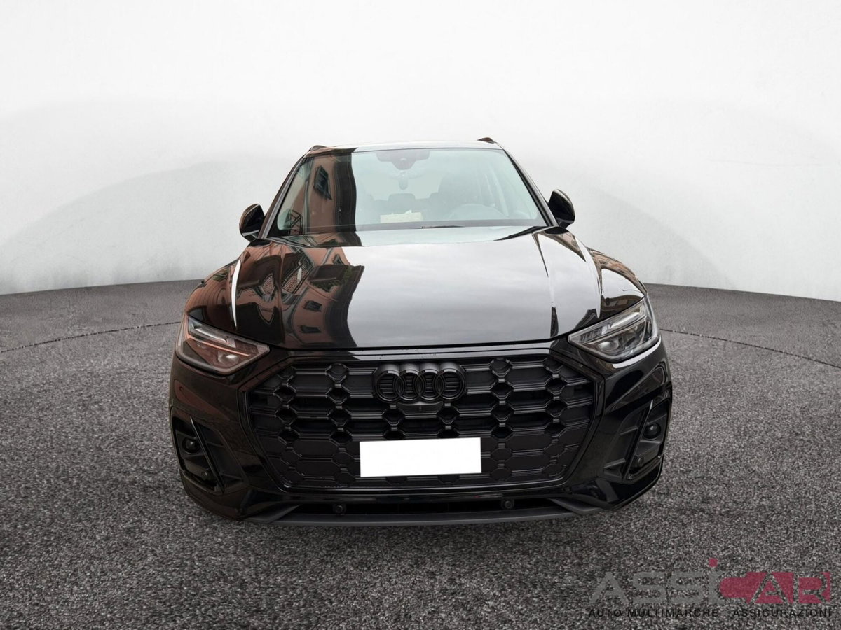 Audi Q5 40 2.0 tdi mhev 12V S line quattro s-tronic (2)