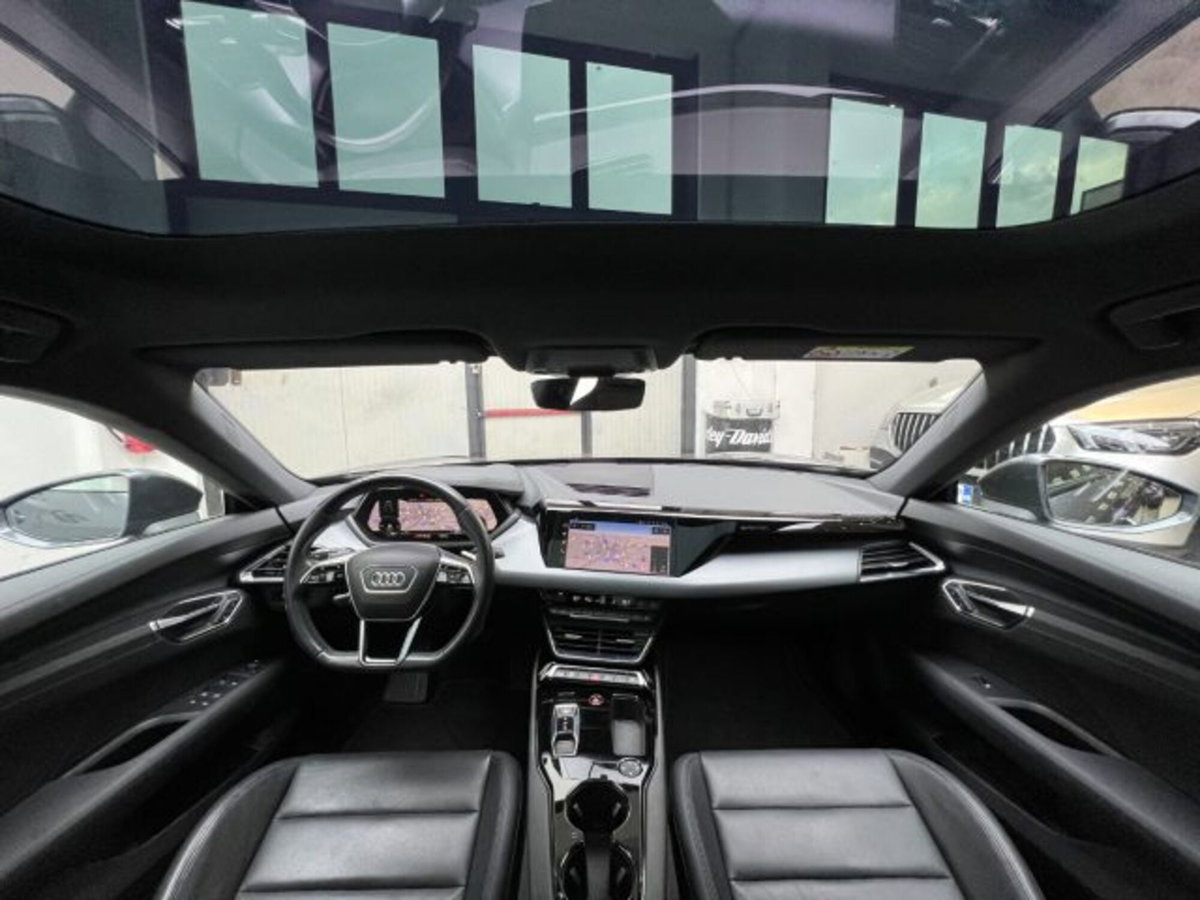 Audi e-Tron GT e-tron GT quattro (5)
