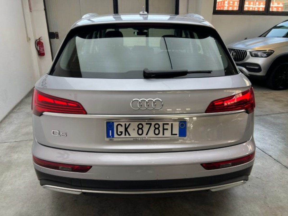 Audi Q5 35 TDI S tronic Business Advanced (18)