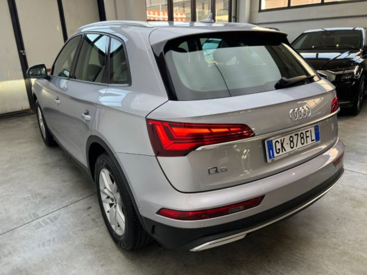 Audi Q5 35 TDI S tronic Business Advanced (3)
