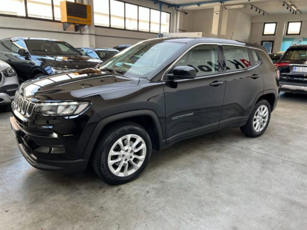 Jeep Compass 1.5 turbo t4 mhev Business 2wd 130cv dct (16)