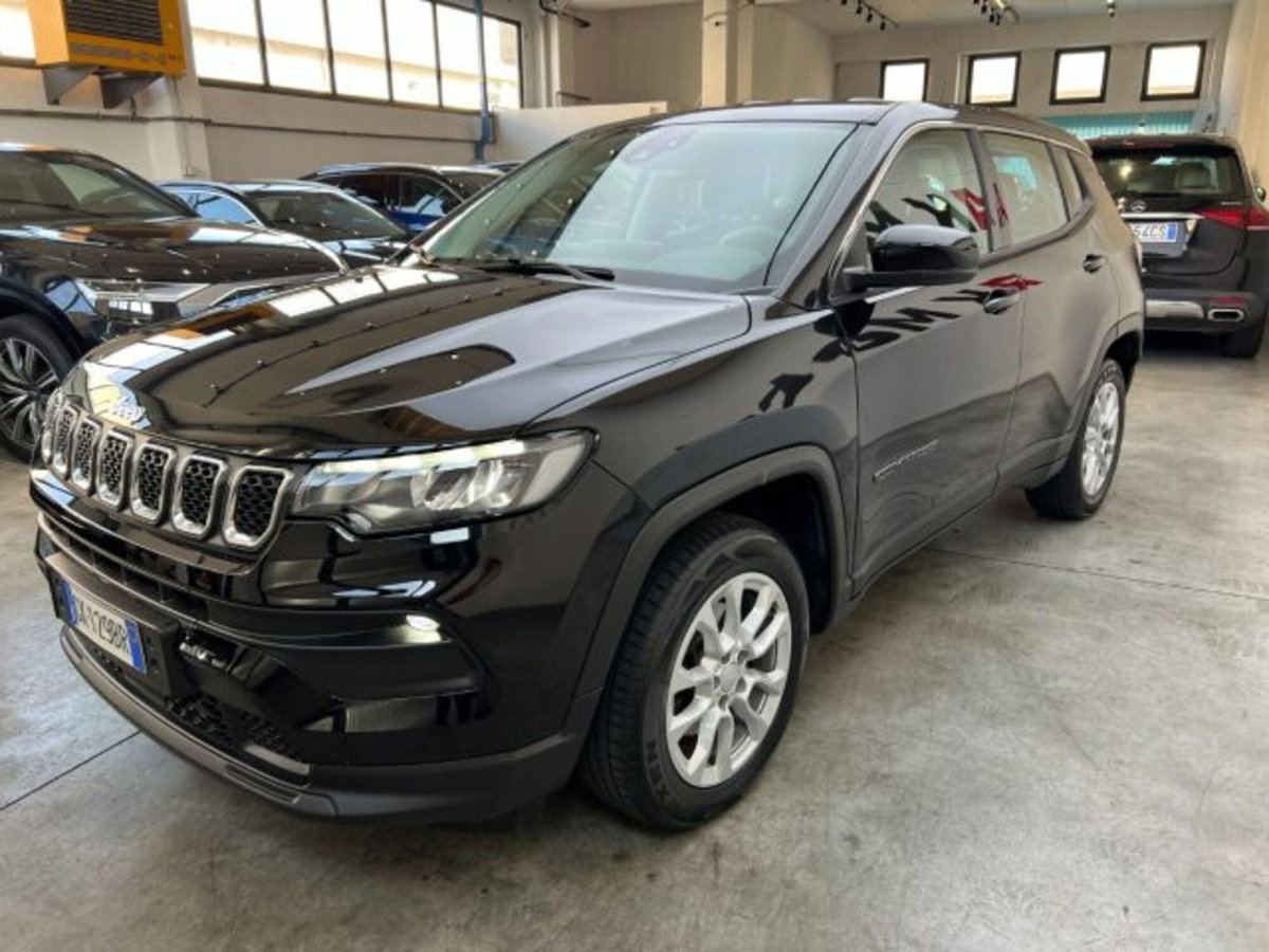 Jeep Compass 1.5 turbo t4 mhev Business 2wd 130cv dct (2)
