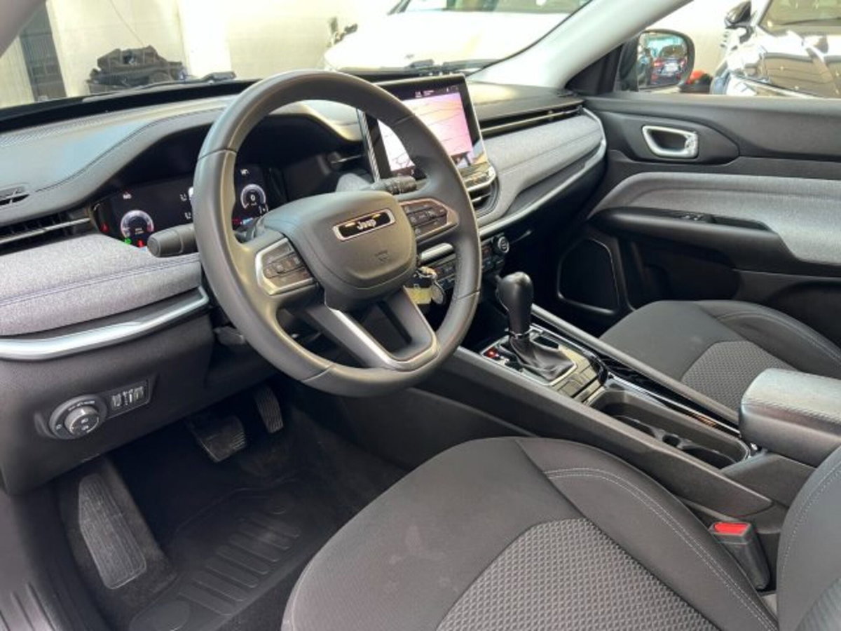 Jeep Compass 1.5 turbo t4 mhev Business 2wd 130cv dct (5)