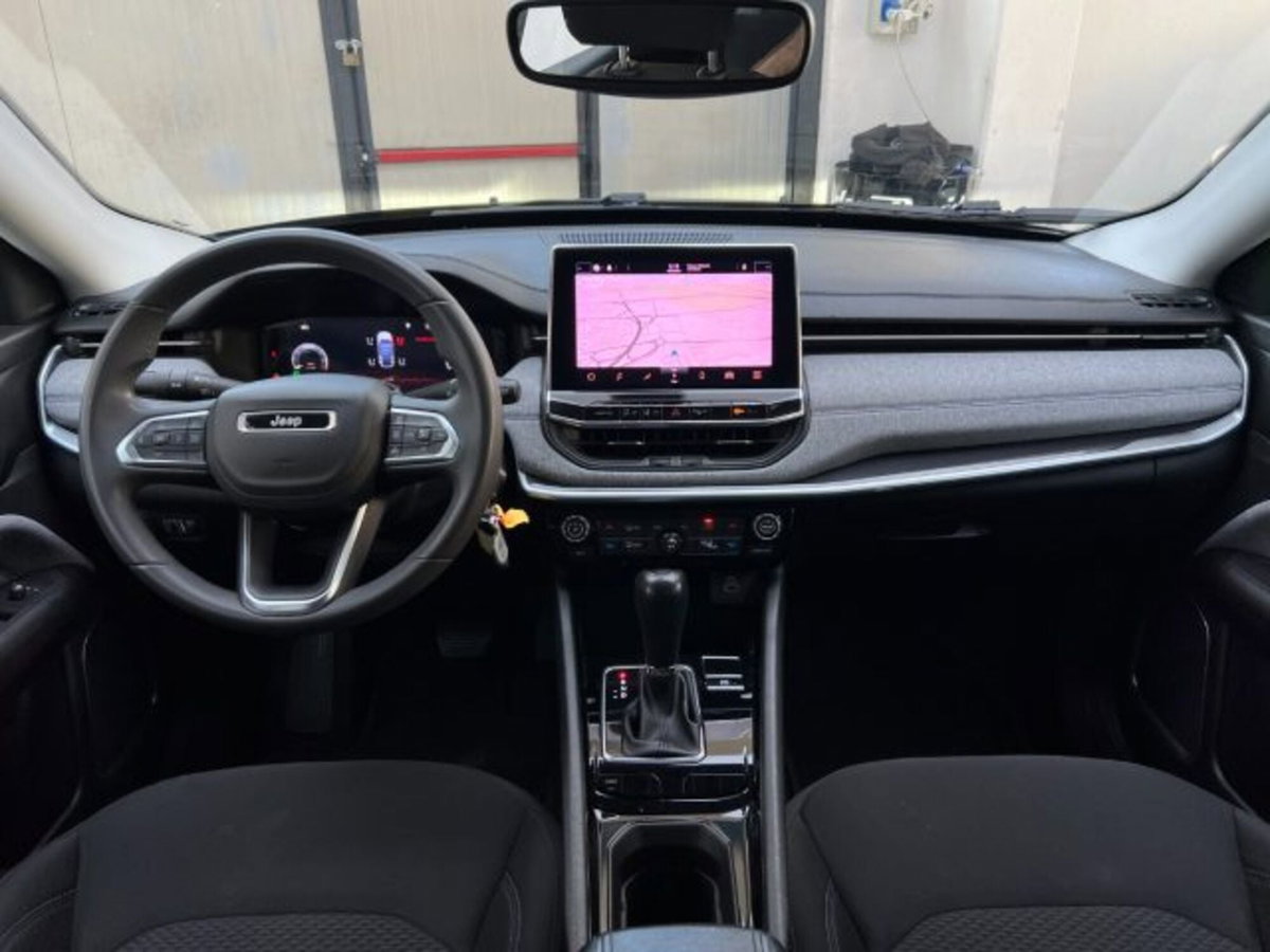 Jeep Compass 1.5 turbo t4 mhev Business 2wd 130cv dct (6)