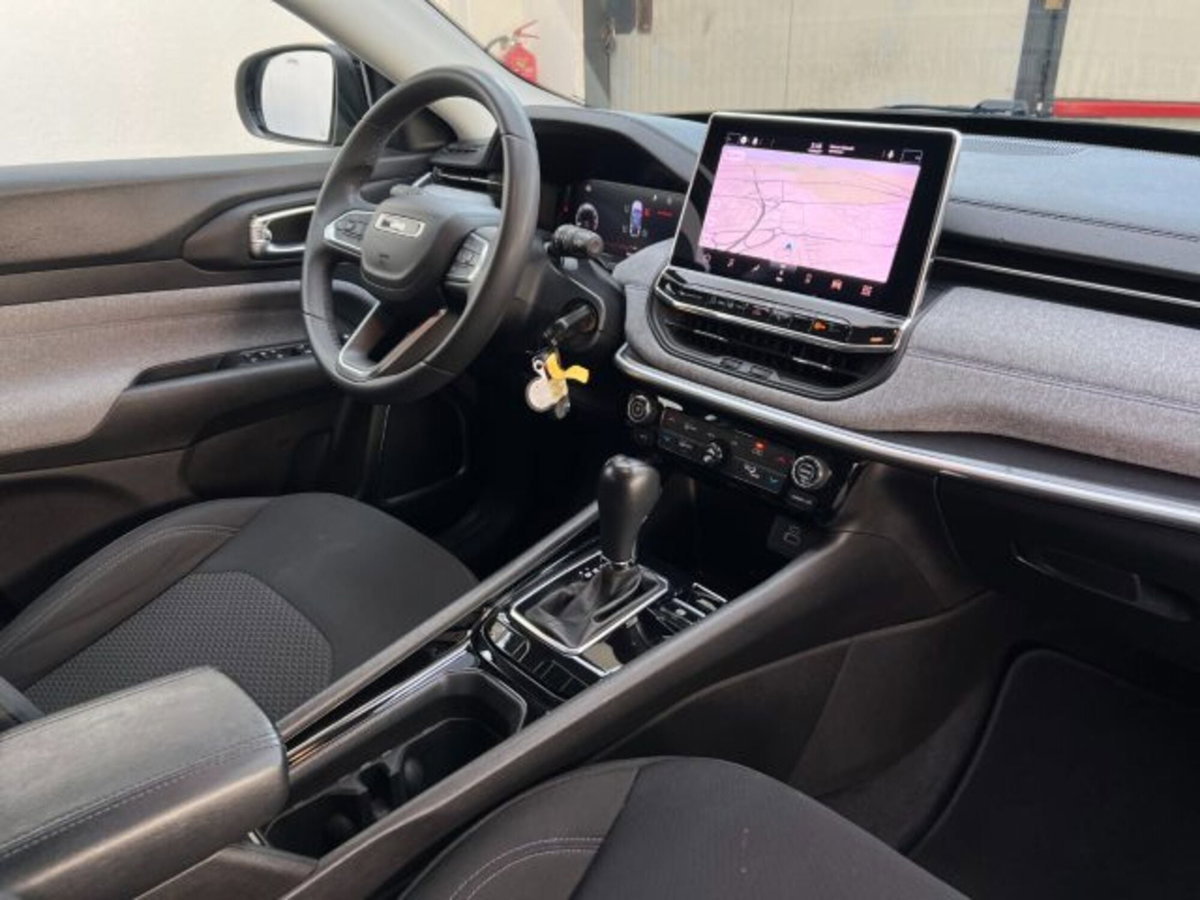 Jeep Compass 1.5 turbo t4 mhev Business 2wd 130cv dct (7)