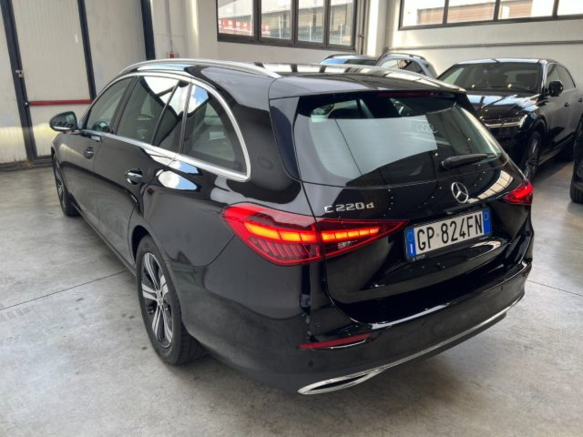 Mercedes-Benz Classe C 220 d Mild hybrid Sport (3)