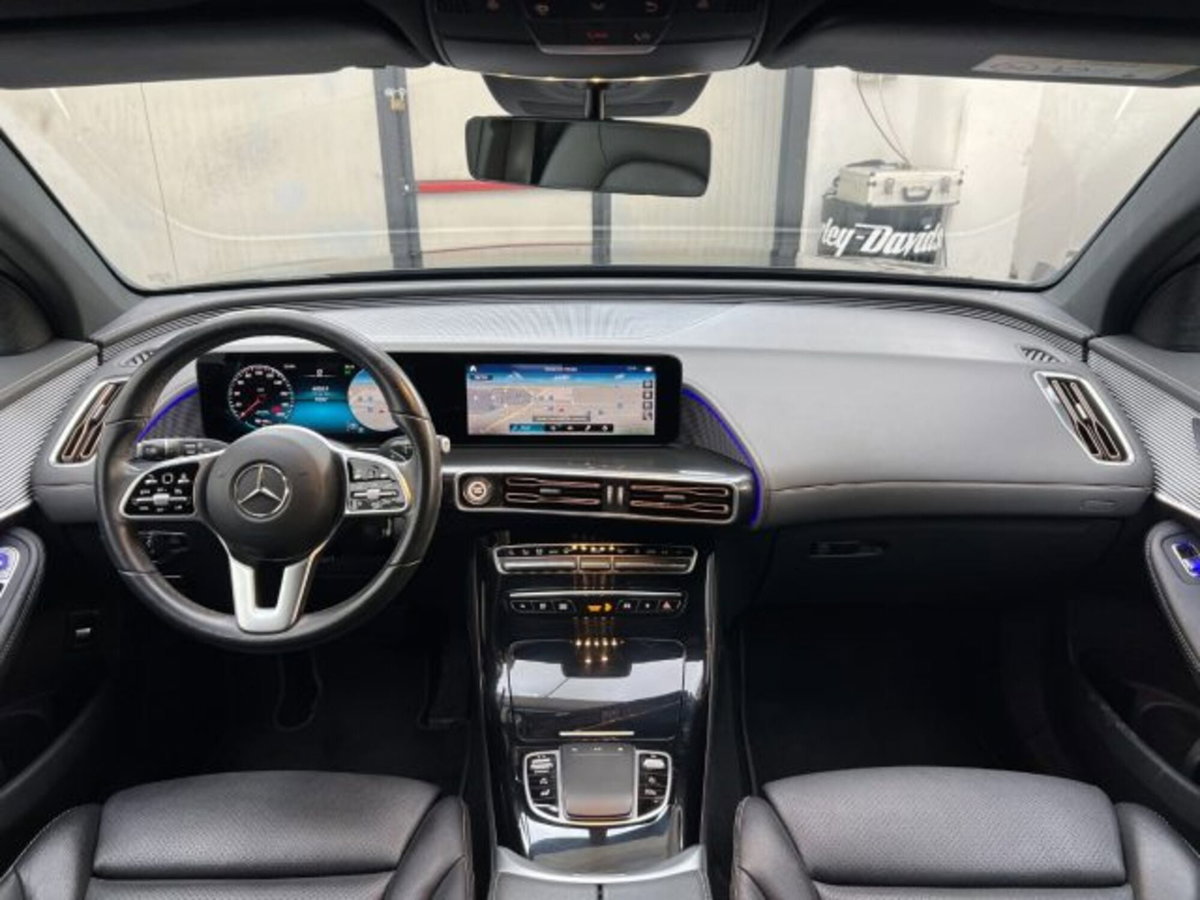 Mercedes-Benz EQC 400 4Matic Sport (5)