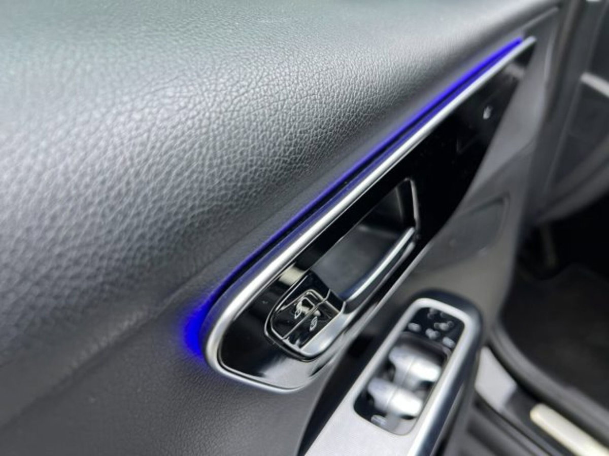 Mercedes-Benz GLC 220 d 4Matic Mild Hybrid AMG Advanced Plus (12)