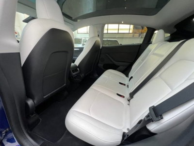 Tesla Model Y Long Range Dual Motor awd (13)